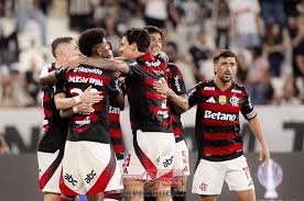 Flamengo Vence Botafogo e Segue Vivo na Disputa